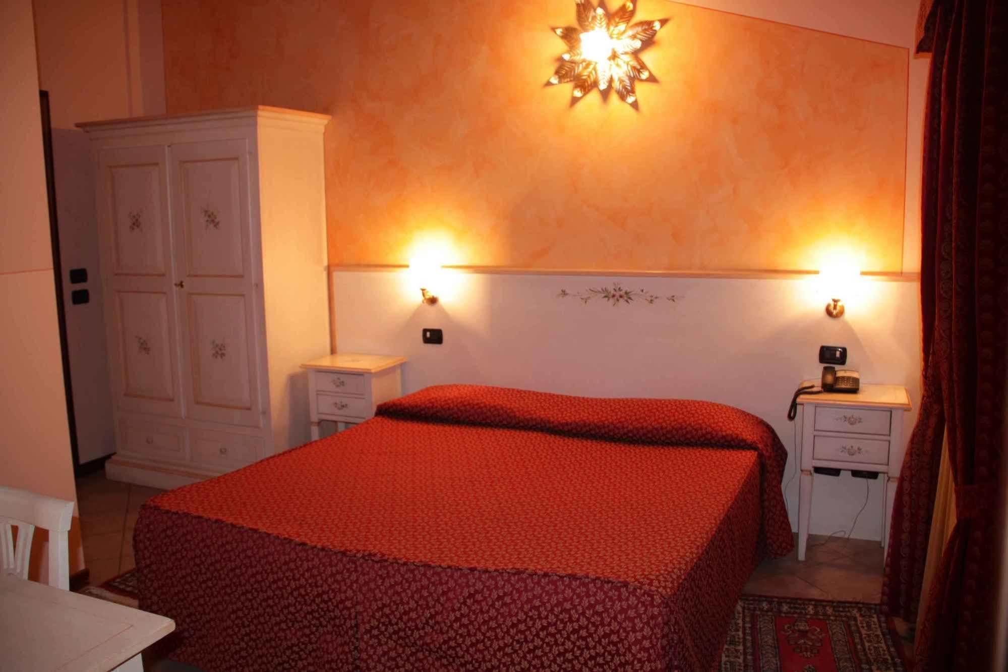 Albergo La Piana Ghedi Eksteriør bilde